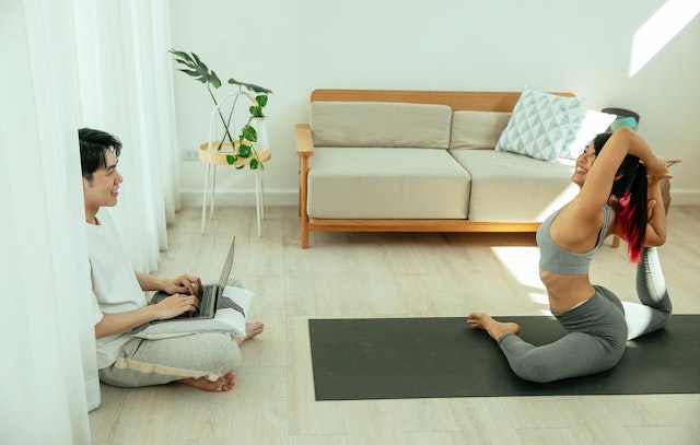 Shooting of an online yoga class