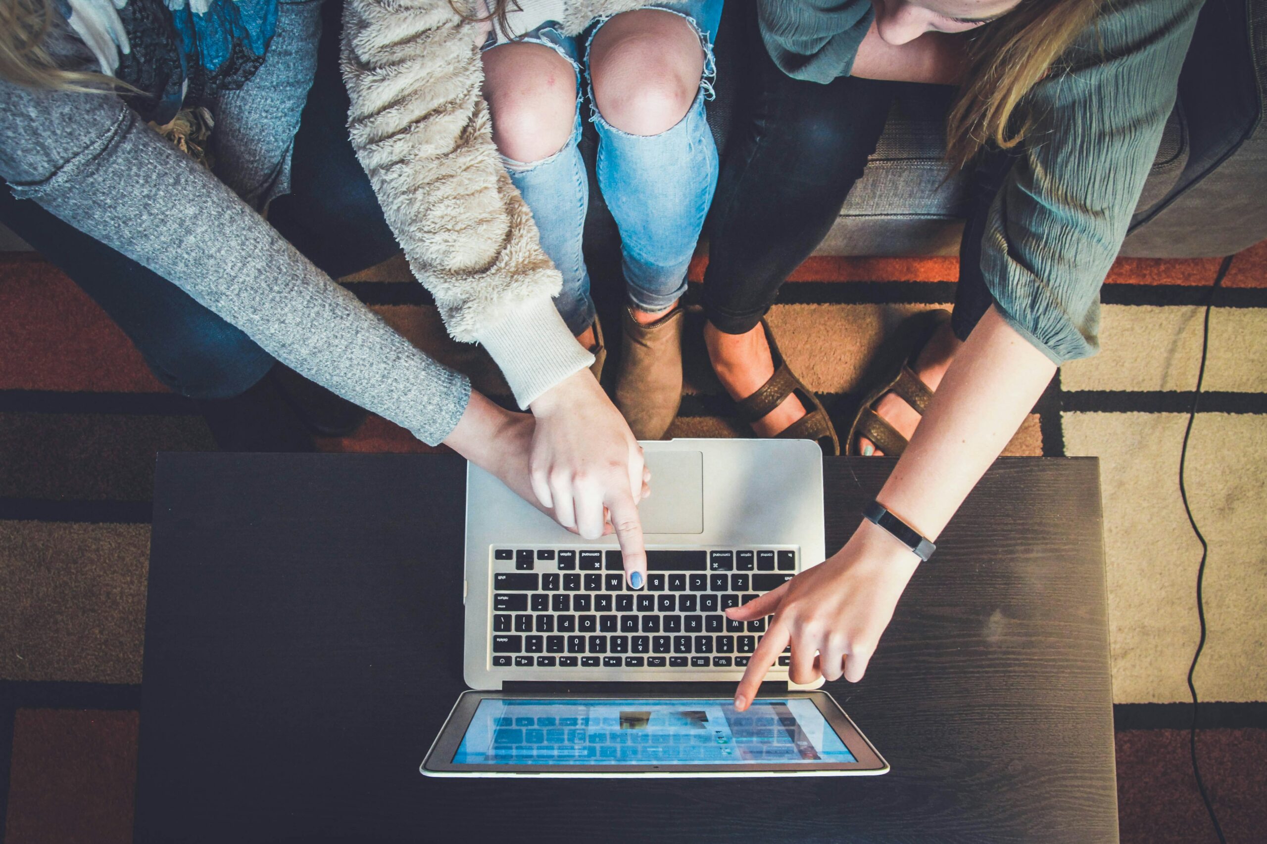 comparing among tutorbird vs tutorcruncher vs wise