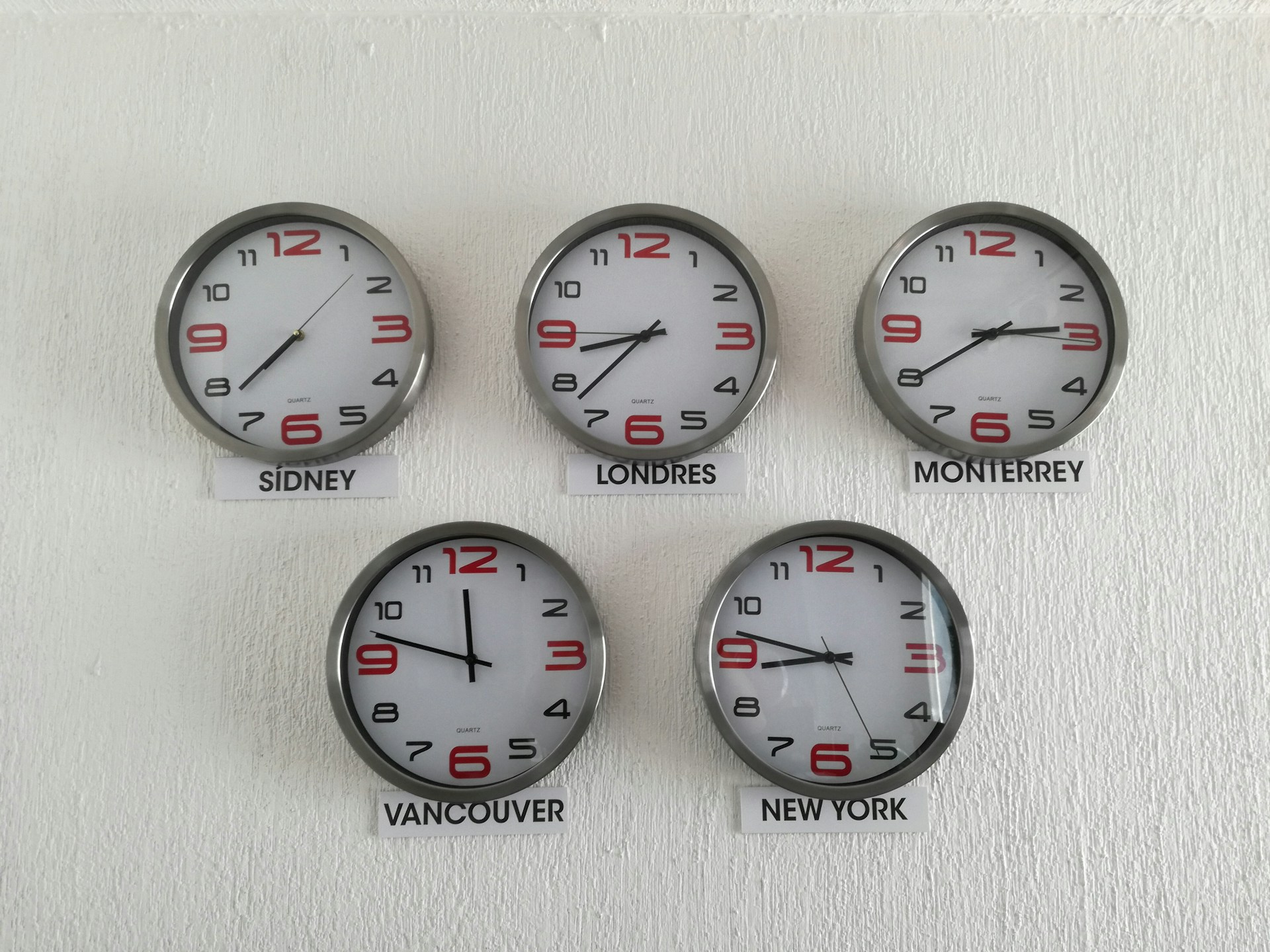 representative image of tutoring sessions across multiple time zones
